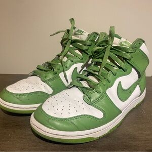 Nike Dunks green and white  perfect for St. Pattys day